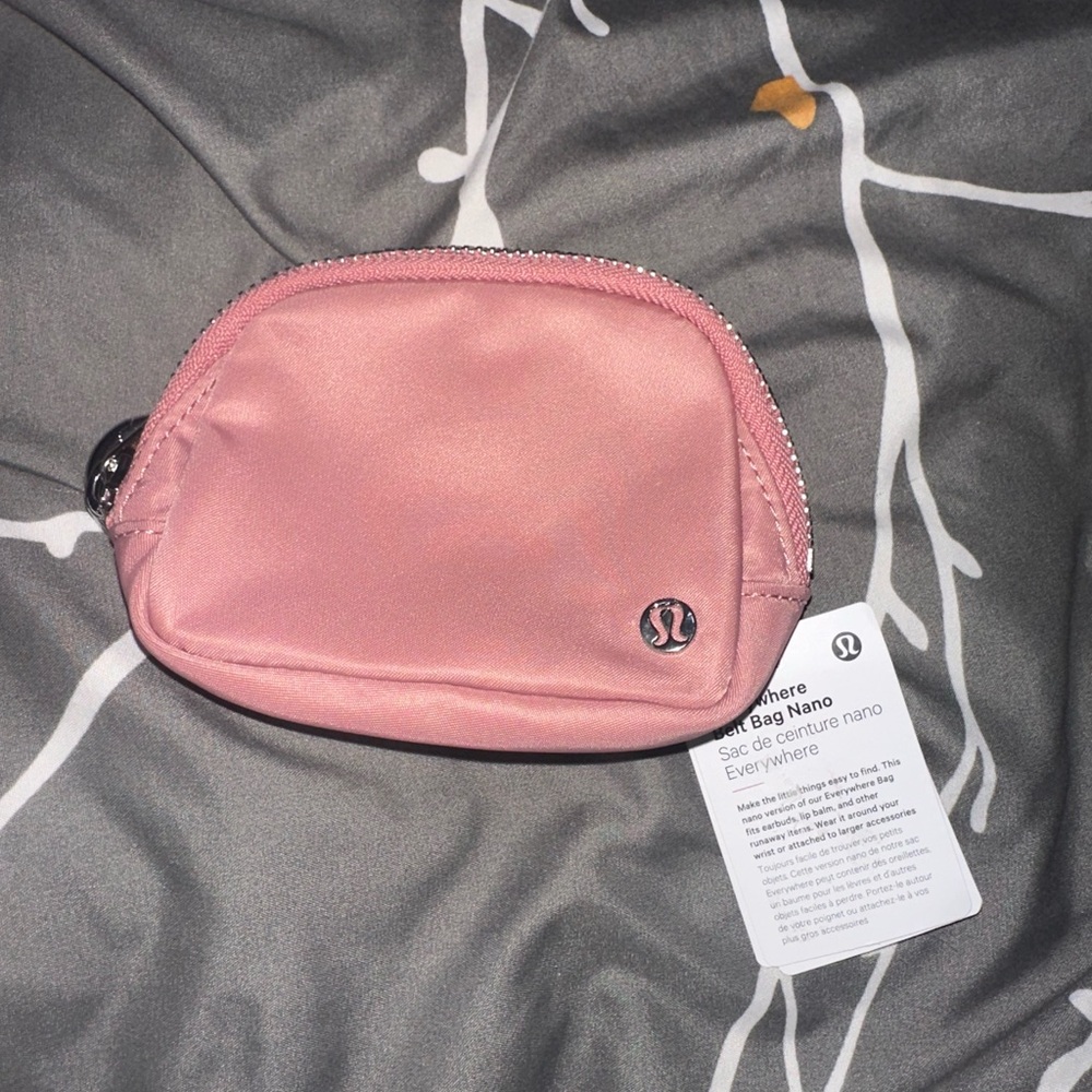 Lululemon Everywhere Belt Bag Pink Nano Bag NWT